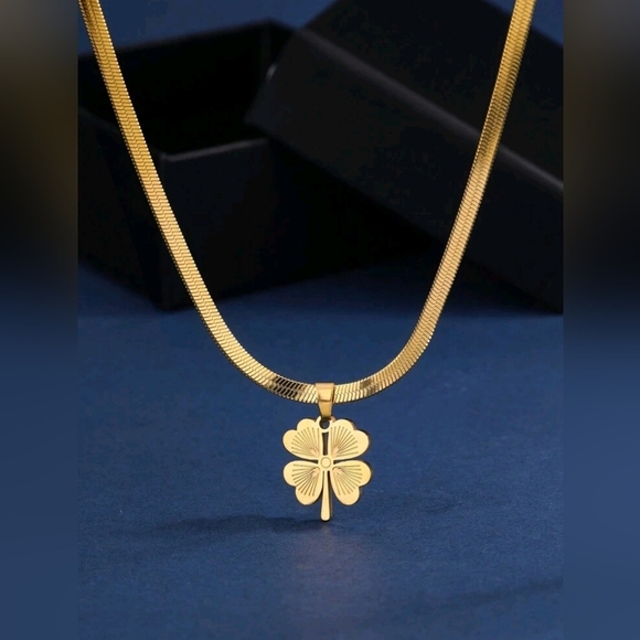 Jewelry | Gold Plated Stainless Steel Serpent Boneshaped Blade Chain ...